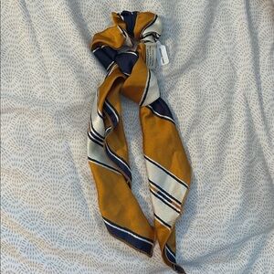 Urban Outfitters Hair Scrunchie Brand New